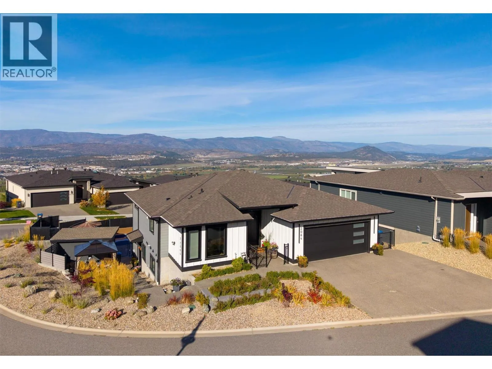2064 Ryegrass Road