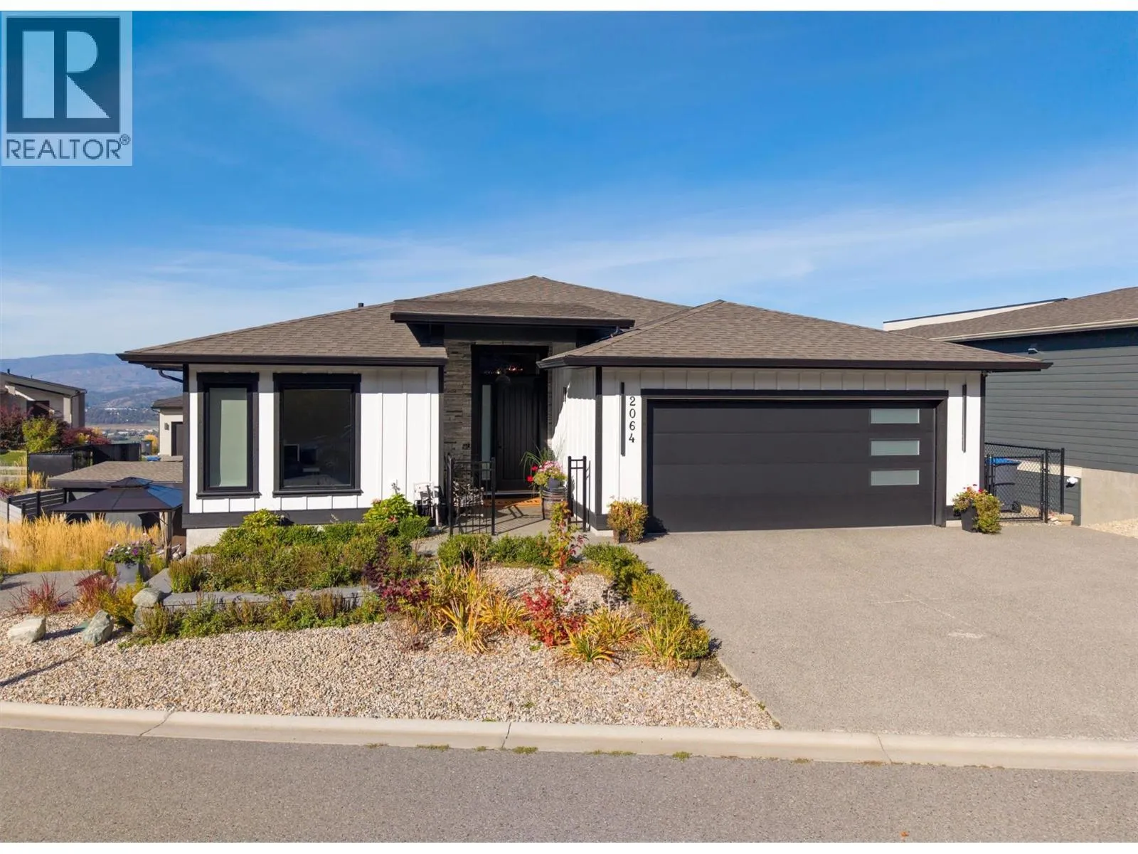 2064 Ryegrass Road