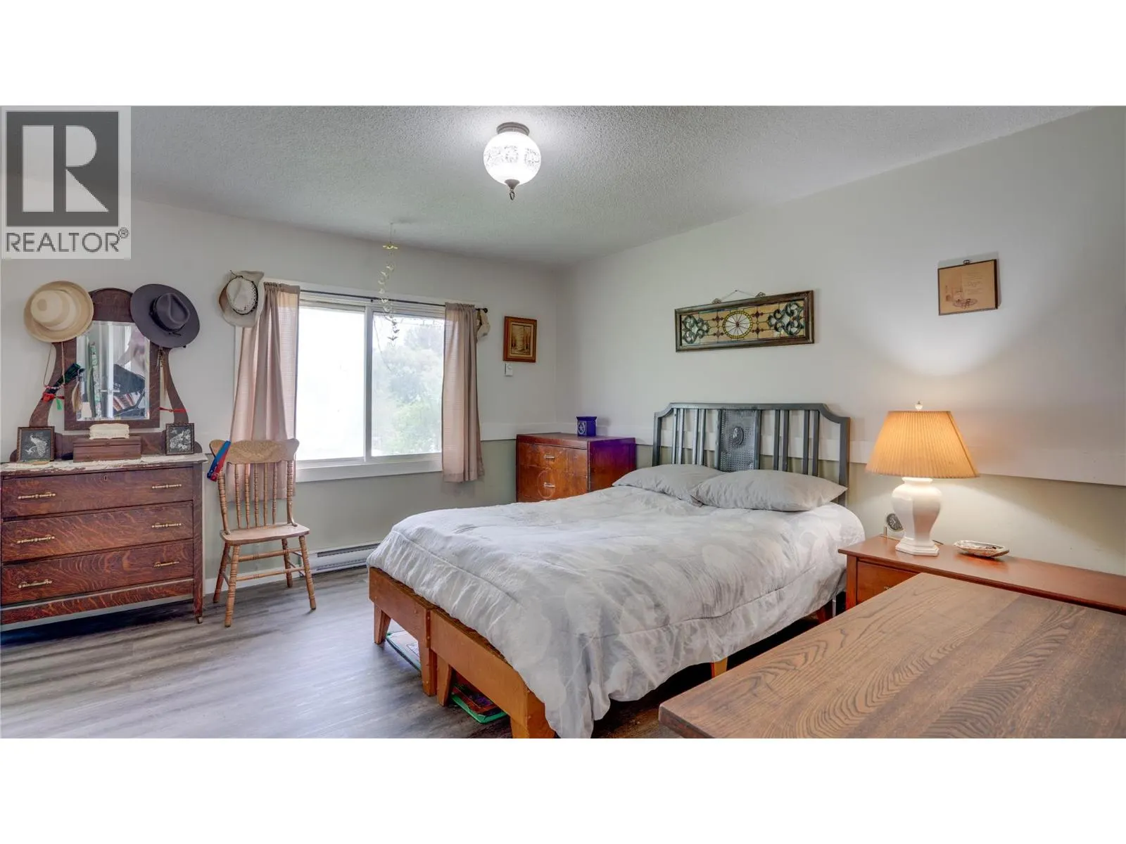 4878 Stepney Road