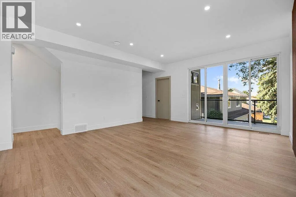 1506 39A Avenue Unit# 1