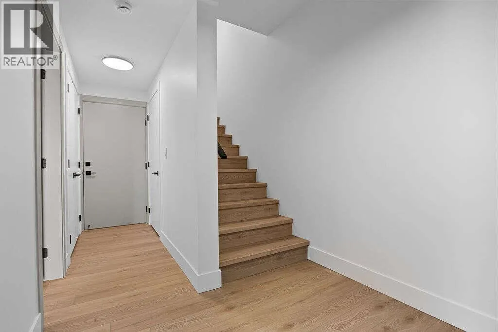1506 39A Avenue Unit# 1