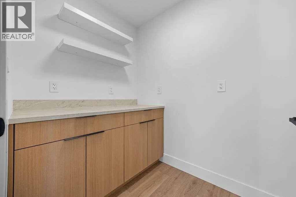 1506 39A Avenue Unit# 1