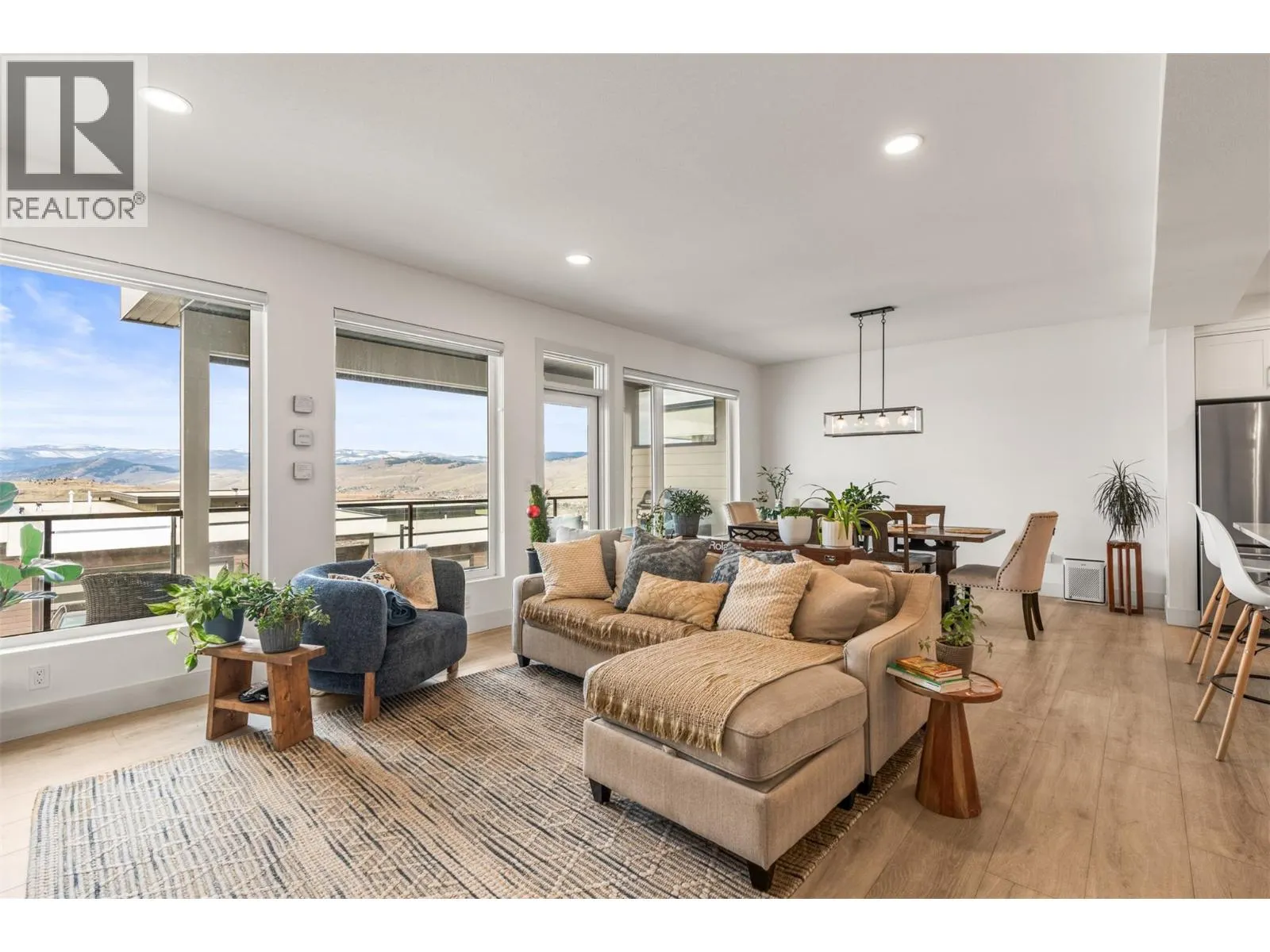 1000 Mt Robson Place Unit# 29