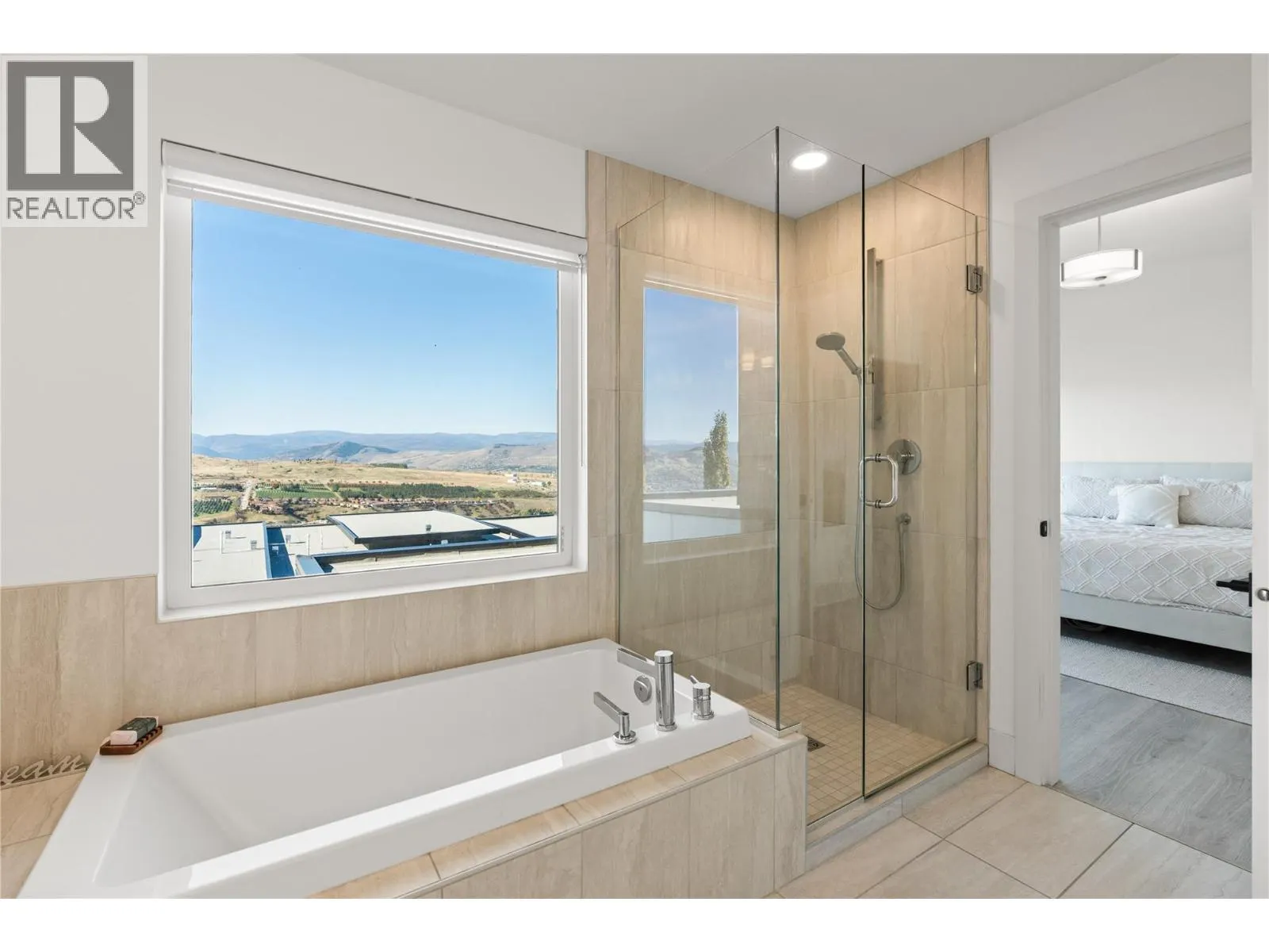 1000 Mt Robson Place Unit# 29