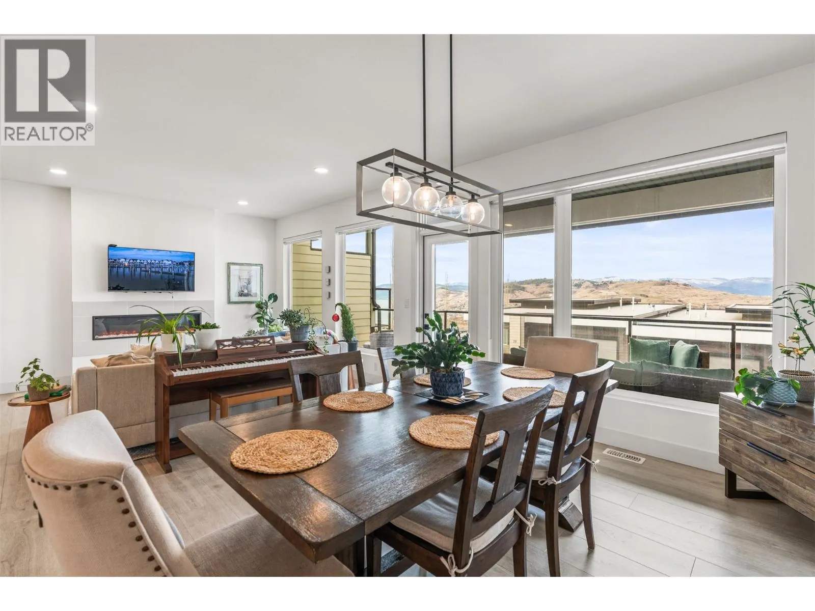 1000 Mt Robson Place Unit# 29