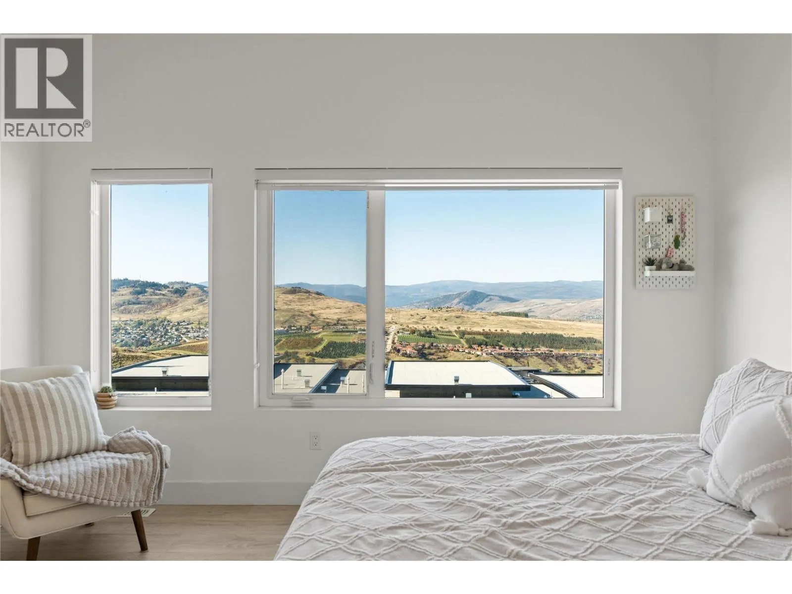 1000 Mt Robson Place Unit# 29