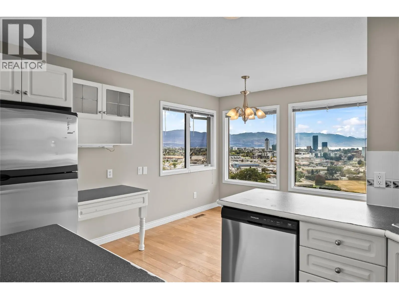 657 Royal View Drive