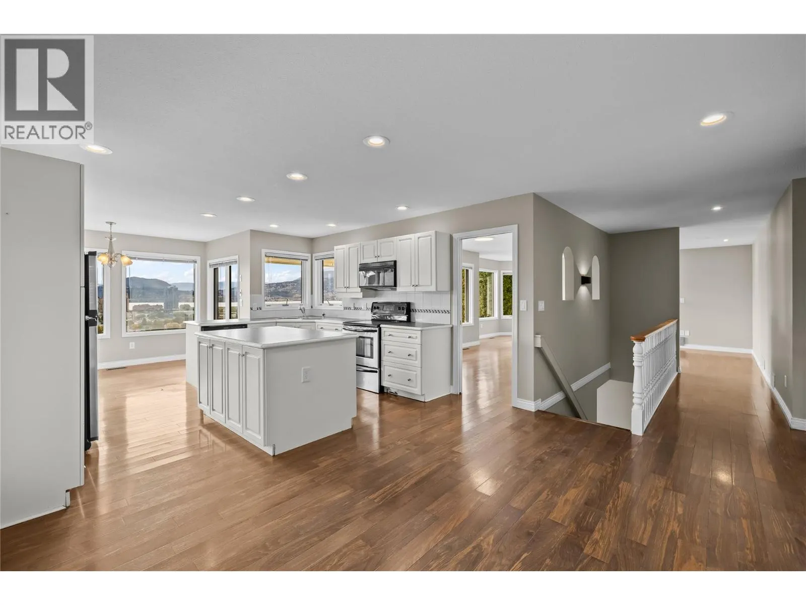 657 Royal View Drive
