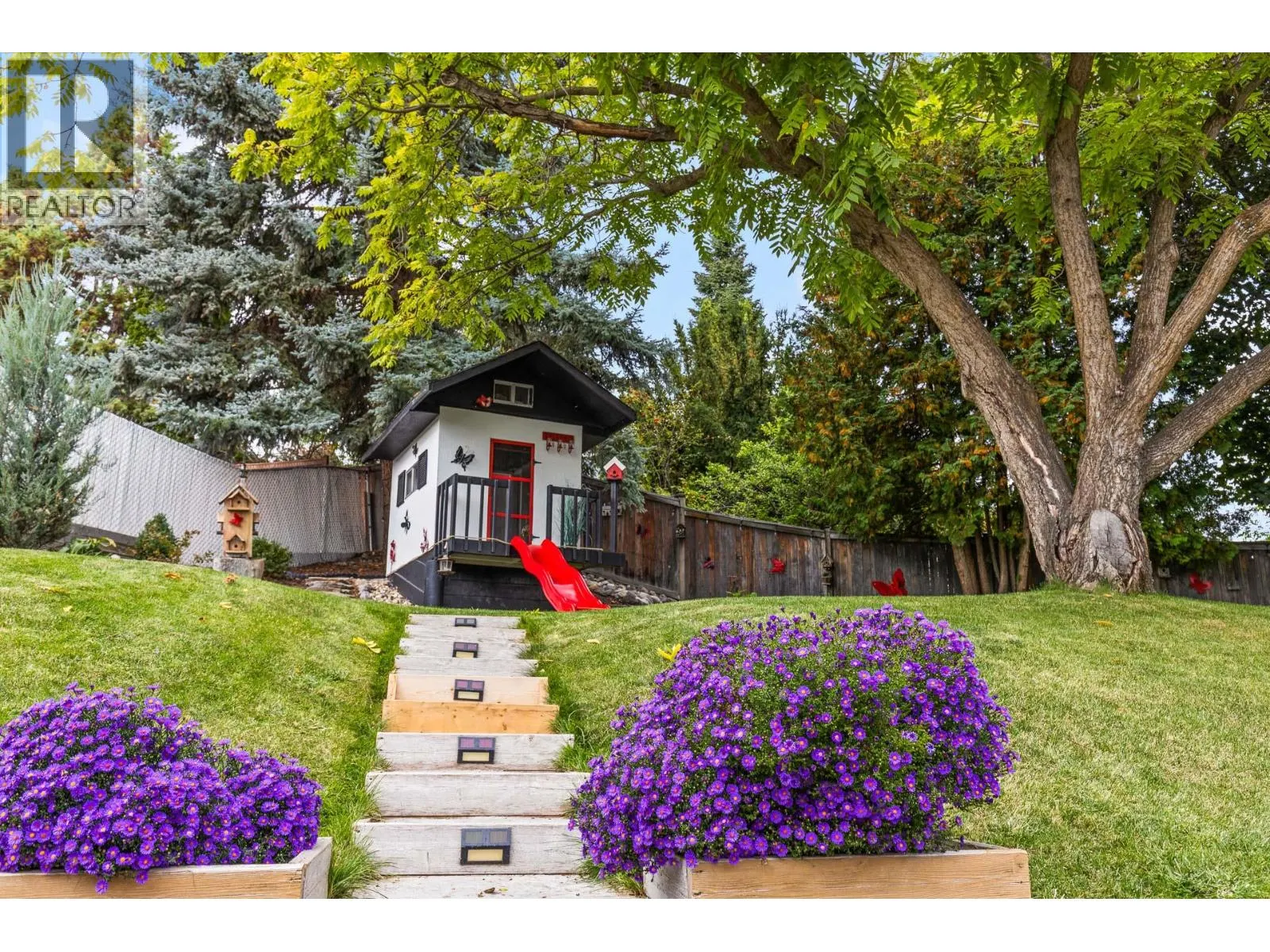 1866 Large Avenue