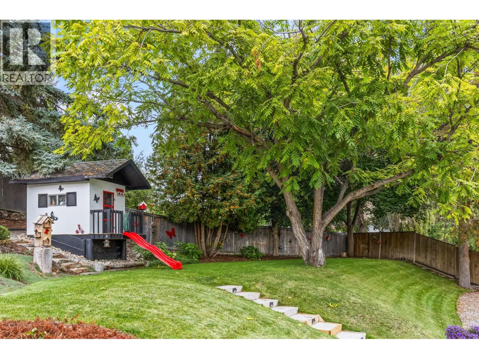 1866 Large Avenue