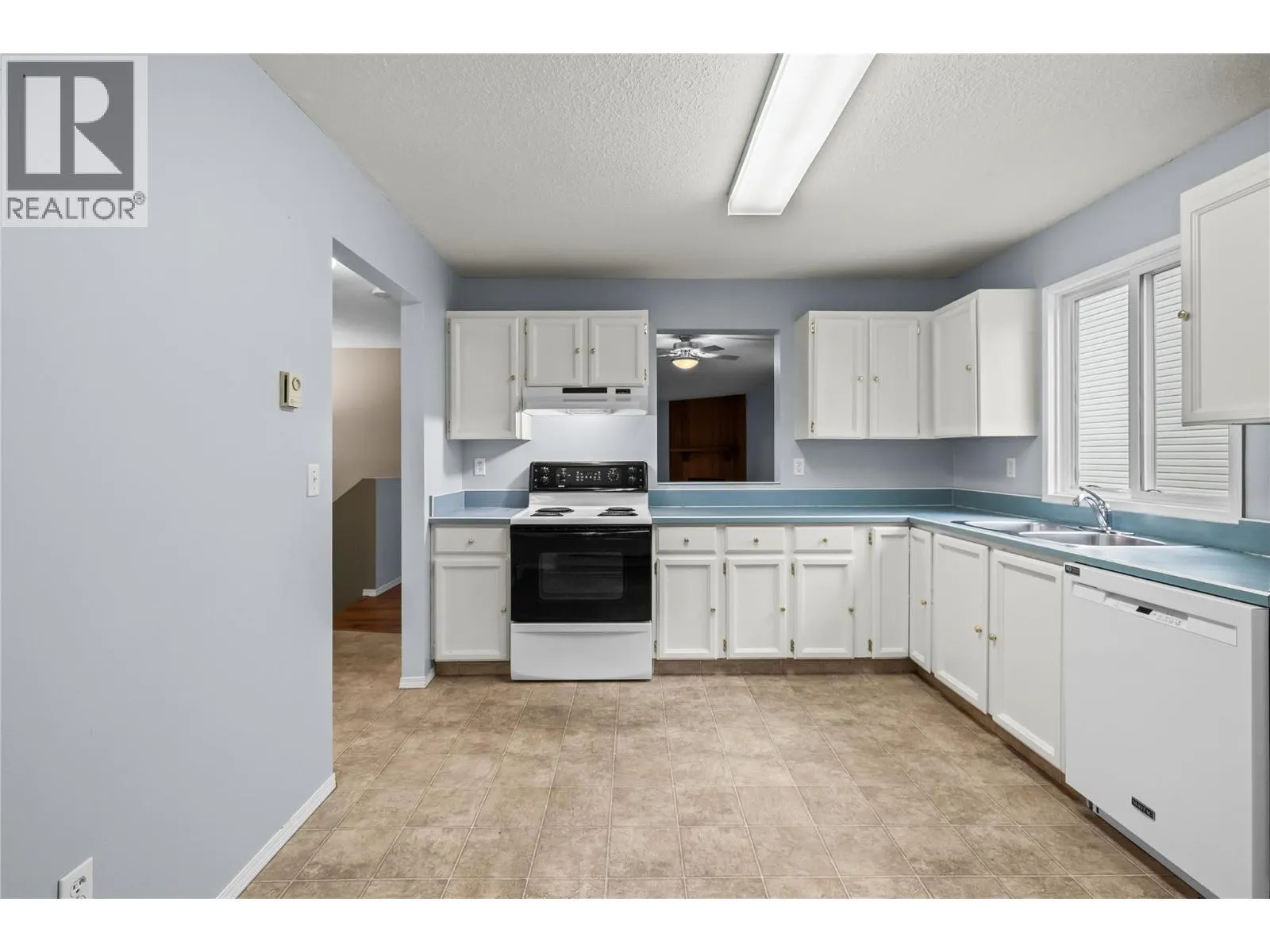 3000 Richter Street Unit# 6