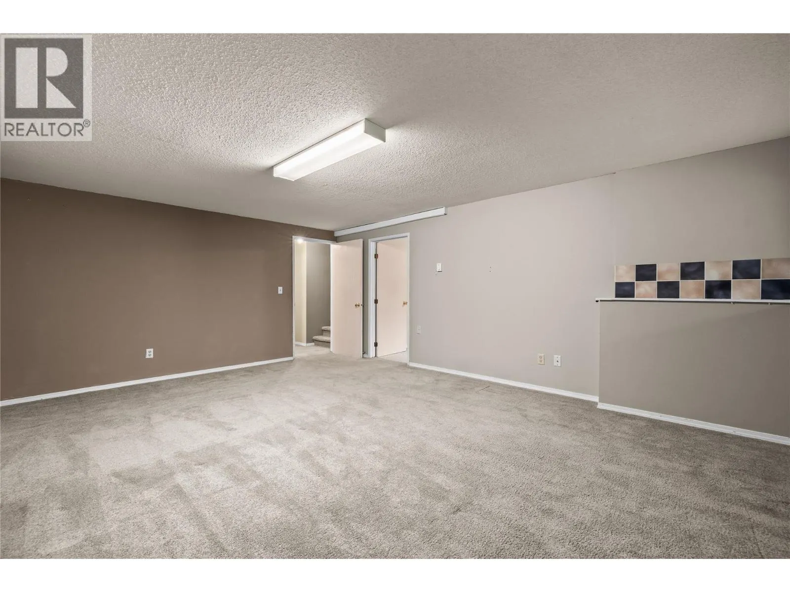 3000 Richter Street Unit# 6