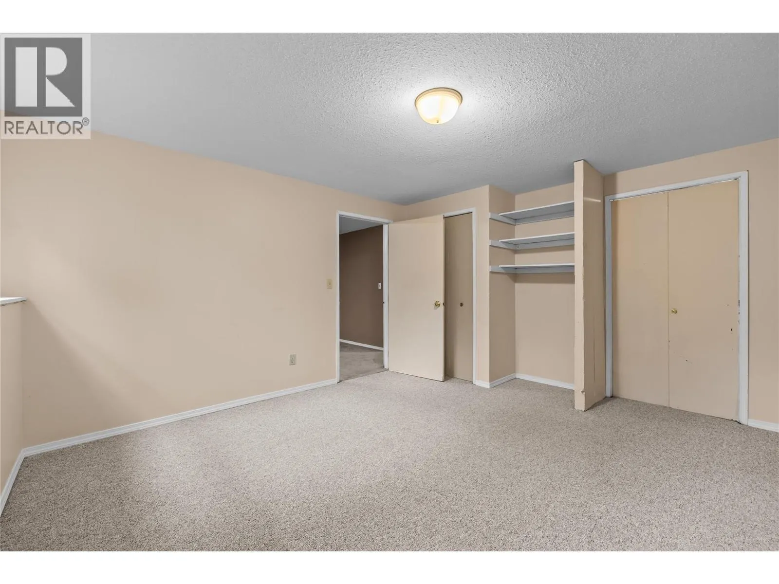 3000 Richter Street Unit# 6