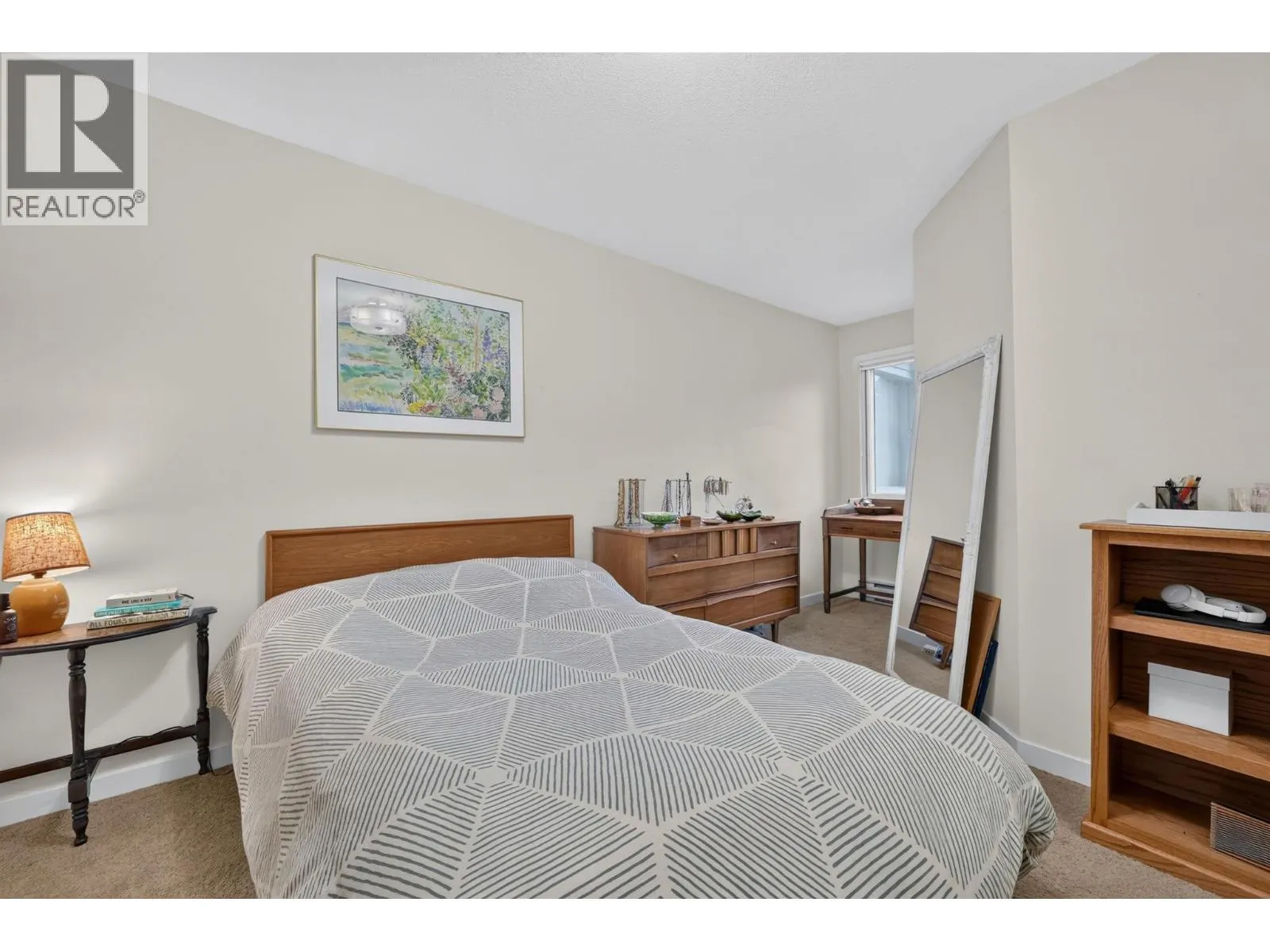 920 Glenwood Avenue Unit# 208