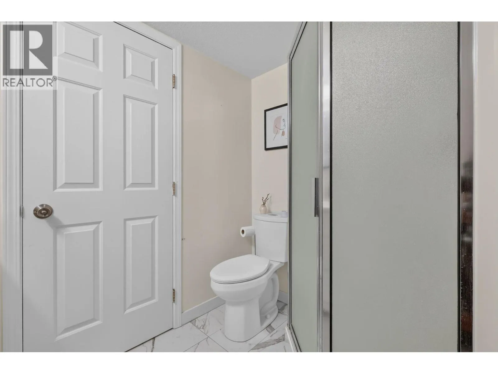 920 Glenwood Avenue Unit# 208