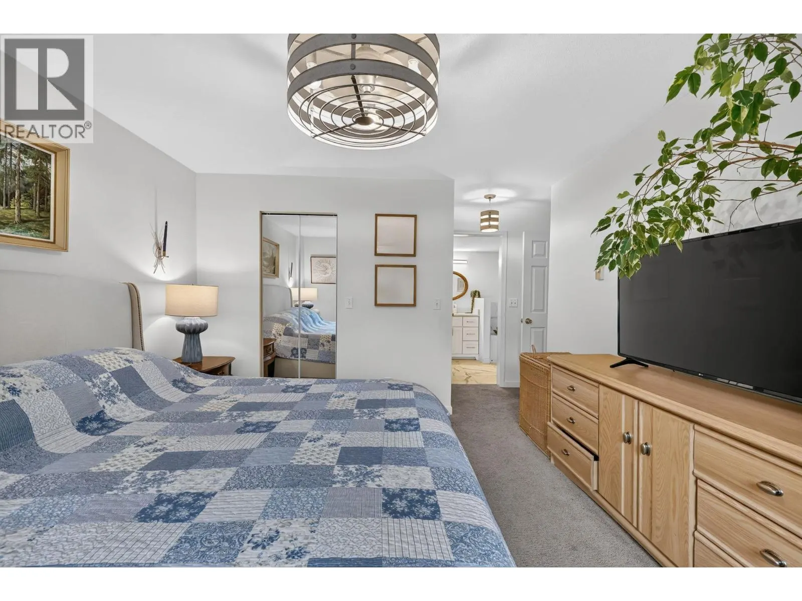 920 Glenwood Avenue Unit# 208