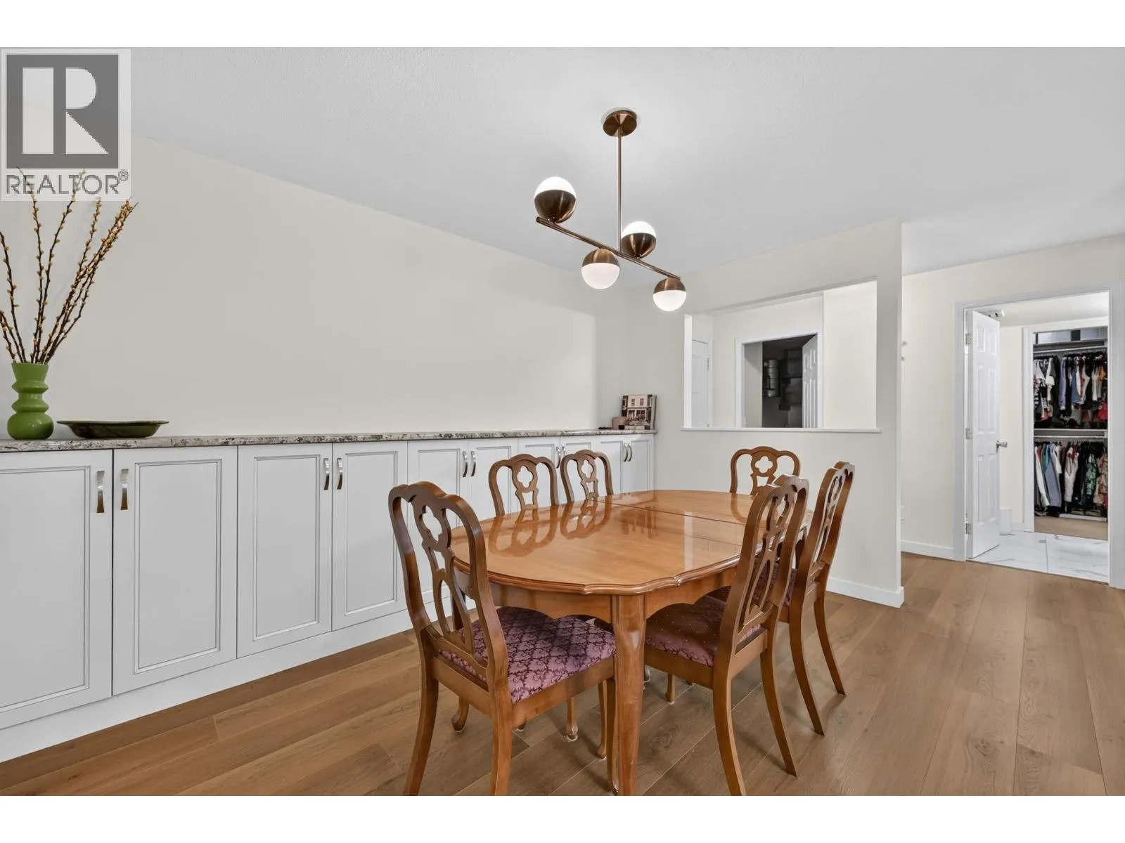 920 Glenwood Avenue Unit# 208