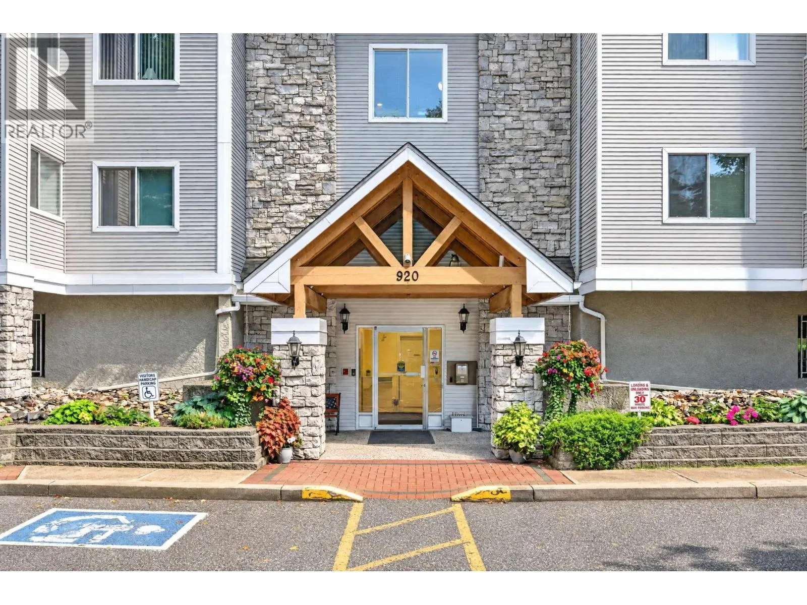 920 Glenwood Avenue Unit# 208