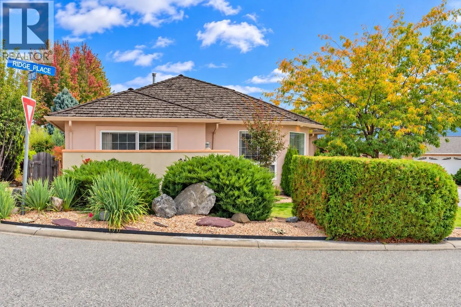440 Ridge Place