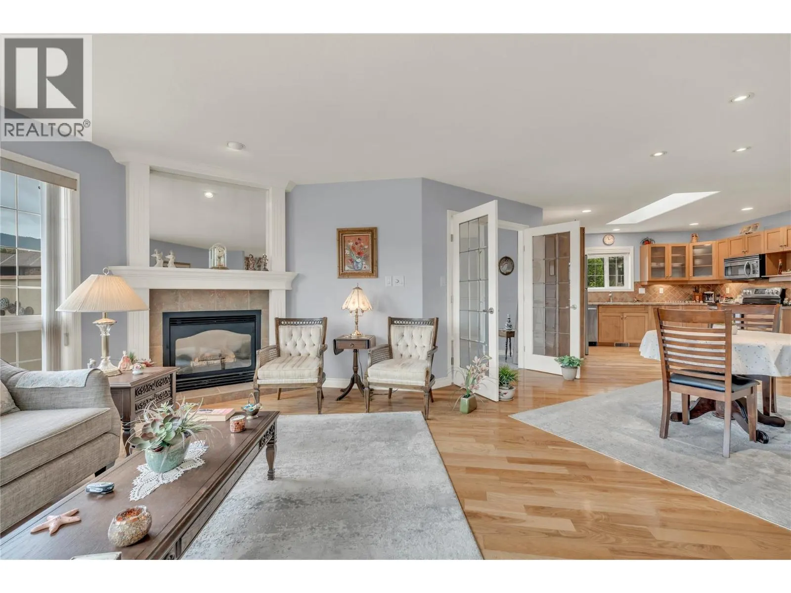 440 Ridge Place