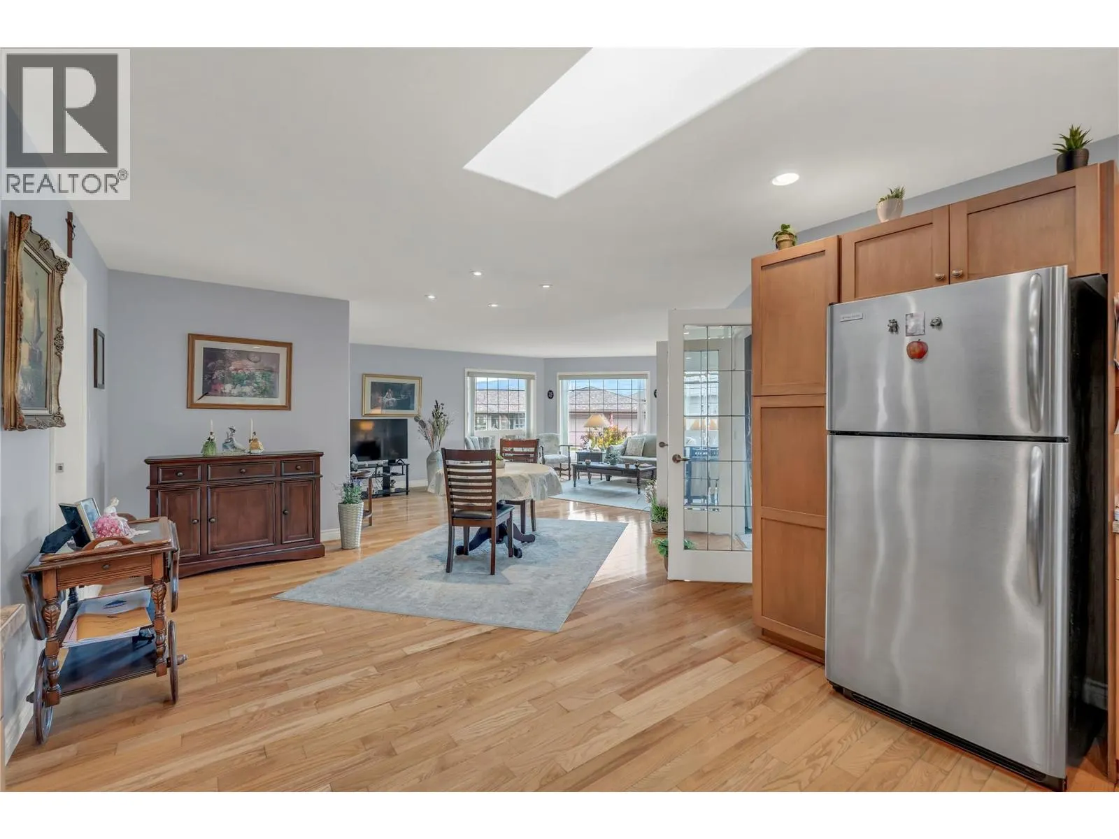 440 Ridge Place