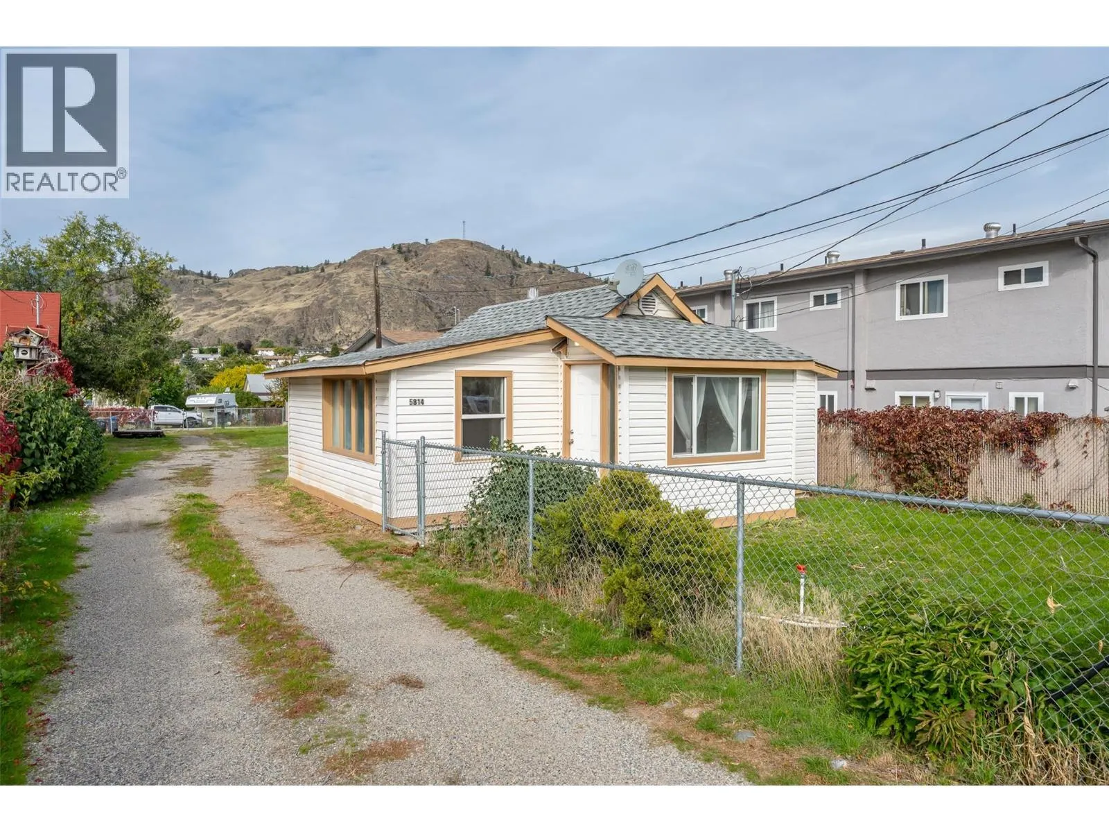 5814 Main Street
