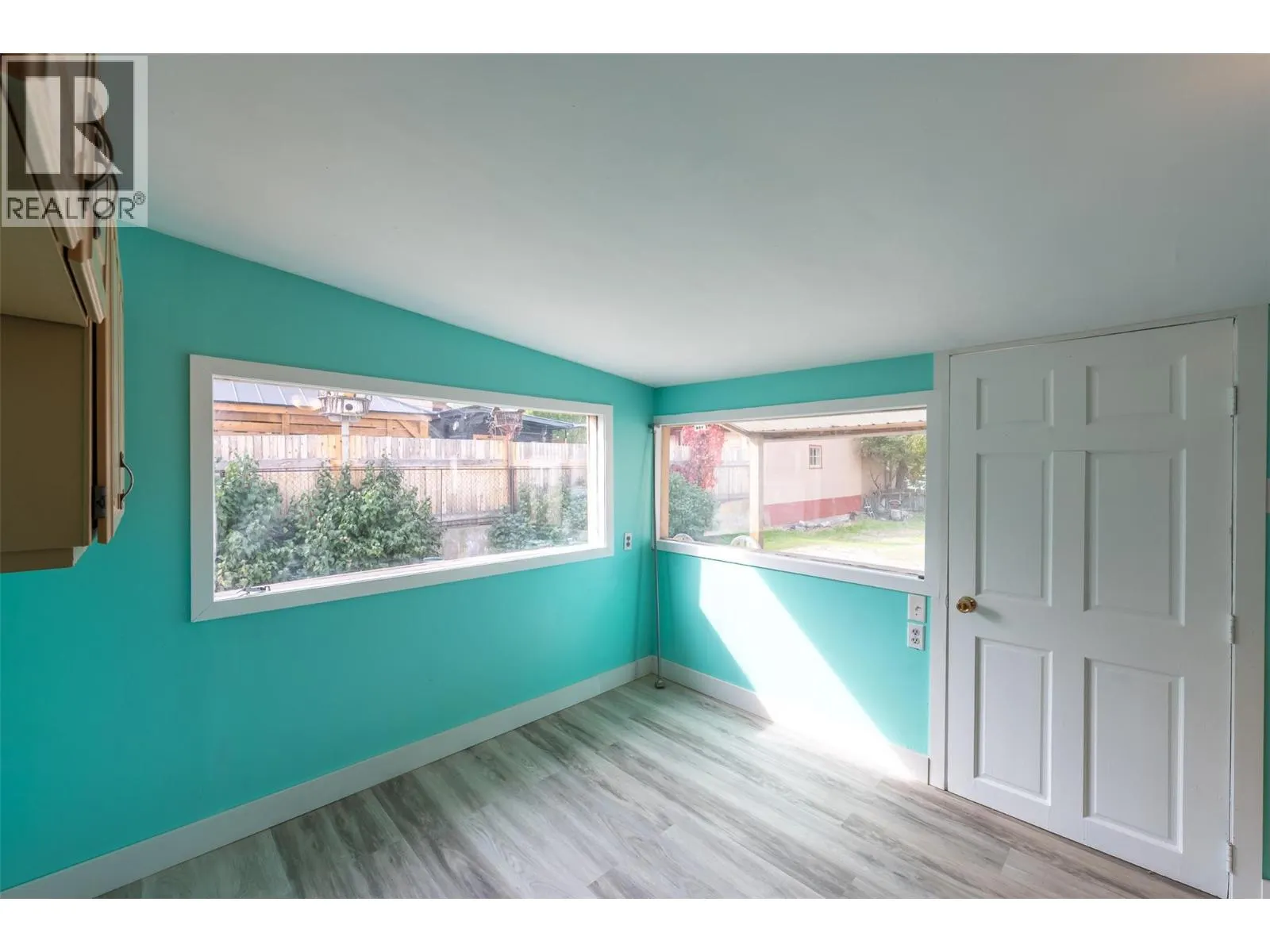 5814 Main Street