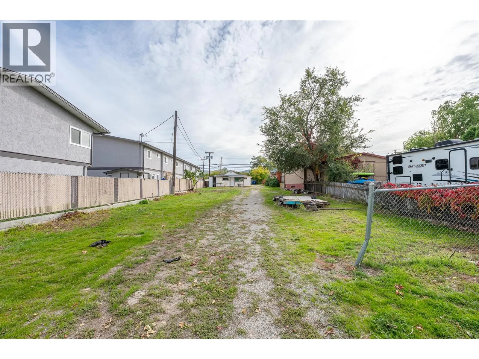 5814 Main Street