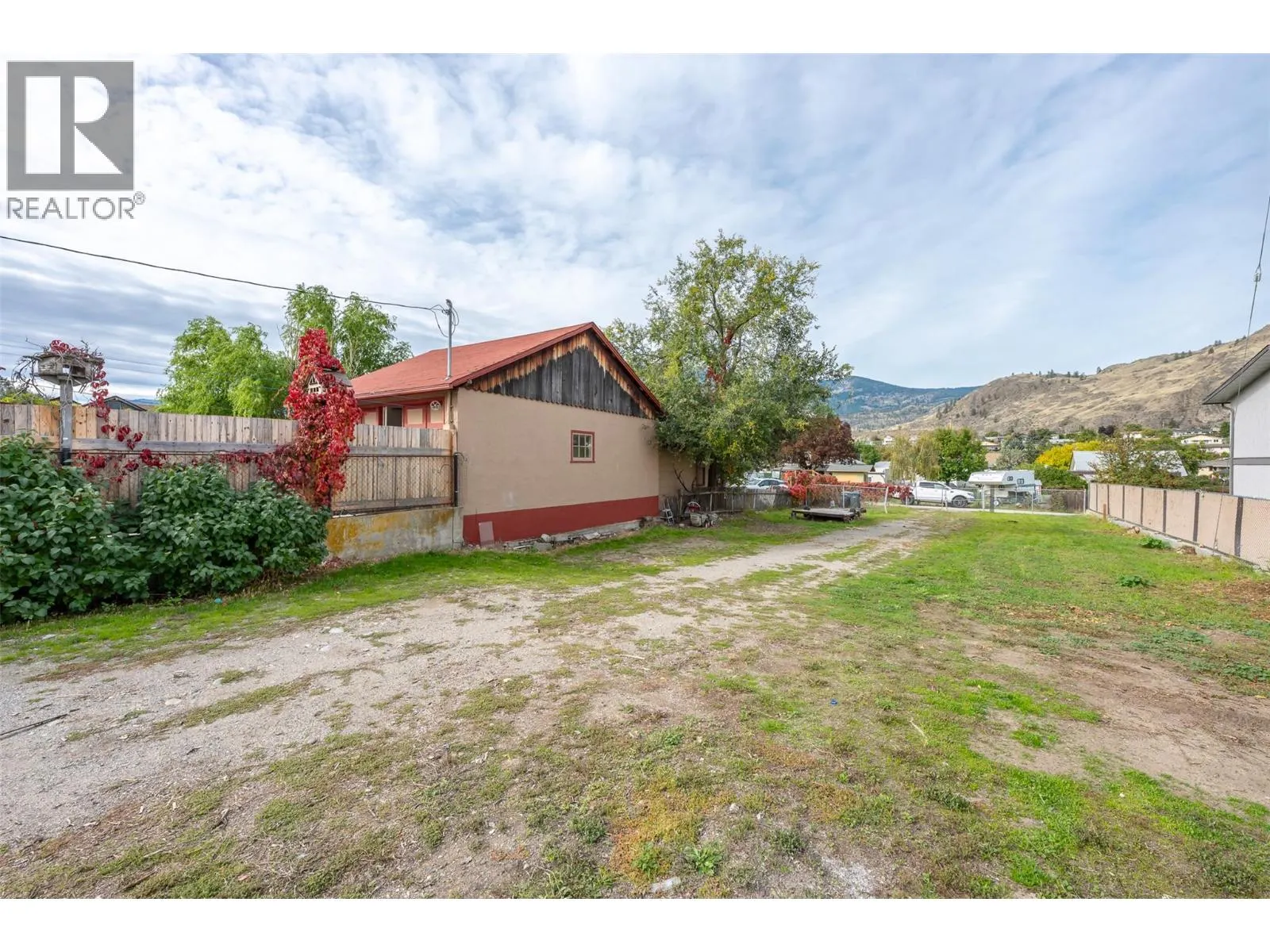 5814 Main Street