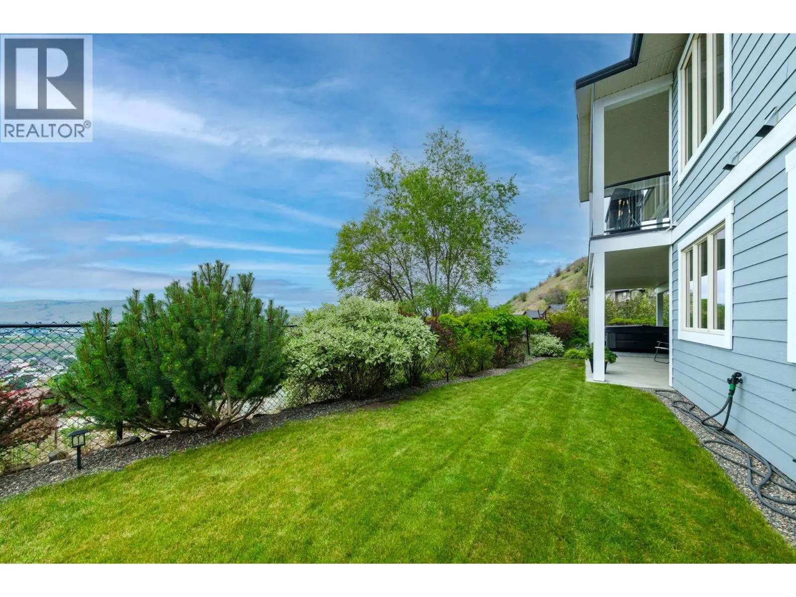 989 Mt Ida Lane