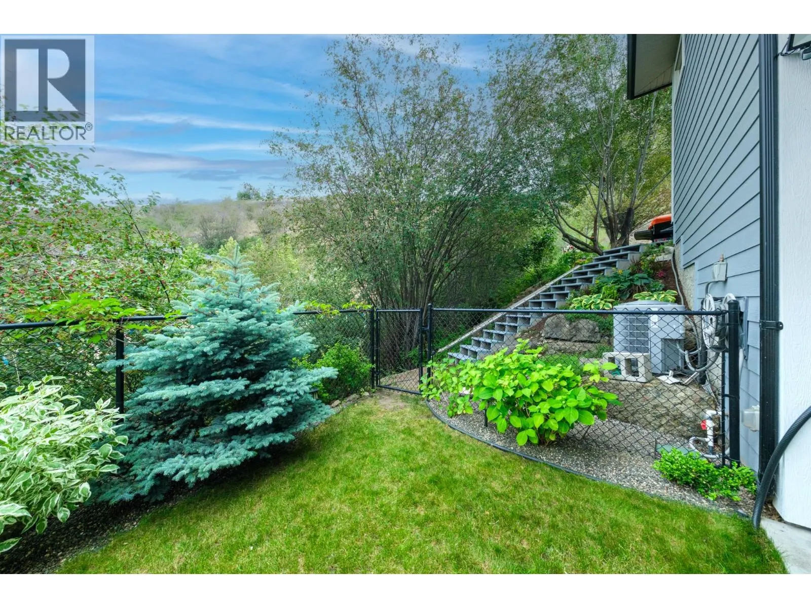 989 Mt Ida Lane