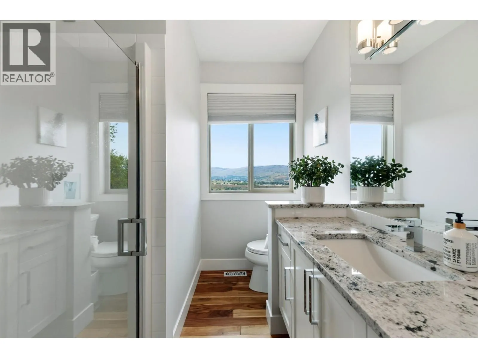 989 Mt Ida Lane