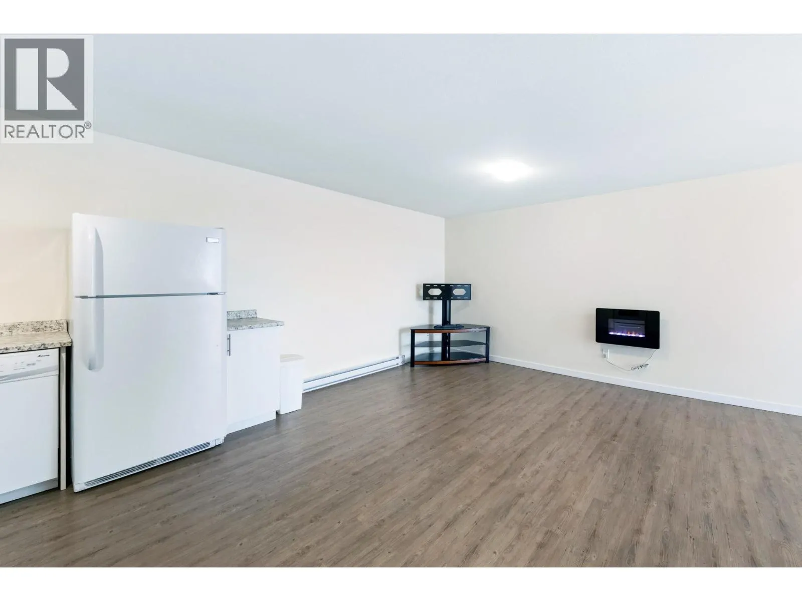 989 Mt Ida Lane