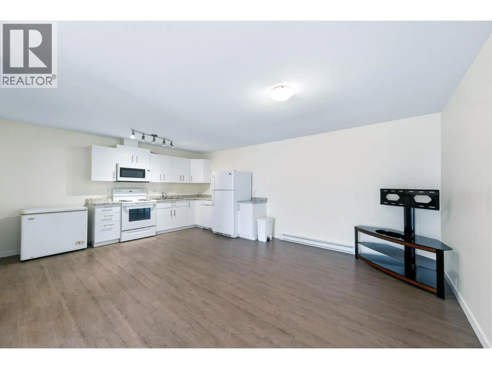 989 Mt Ida Lane