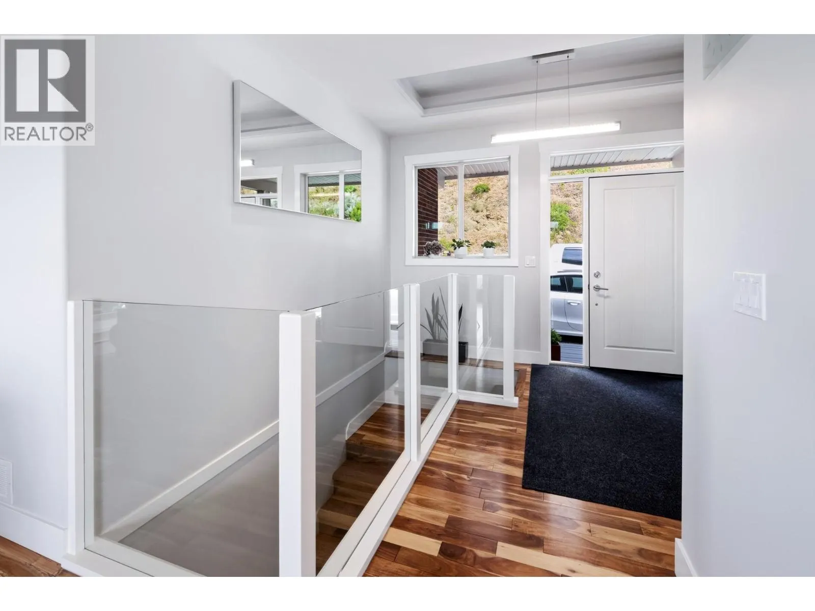 989 Mt Ida Lane