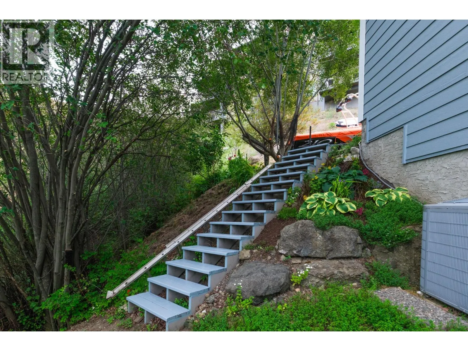 989 Mt Ida Lane