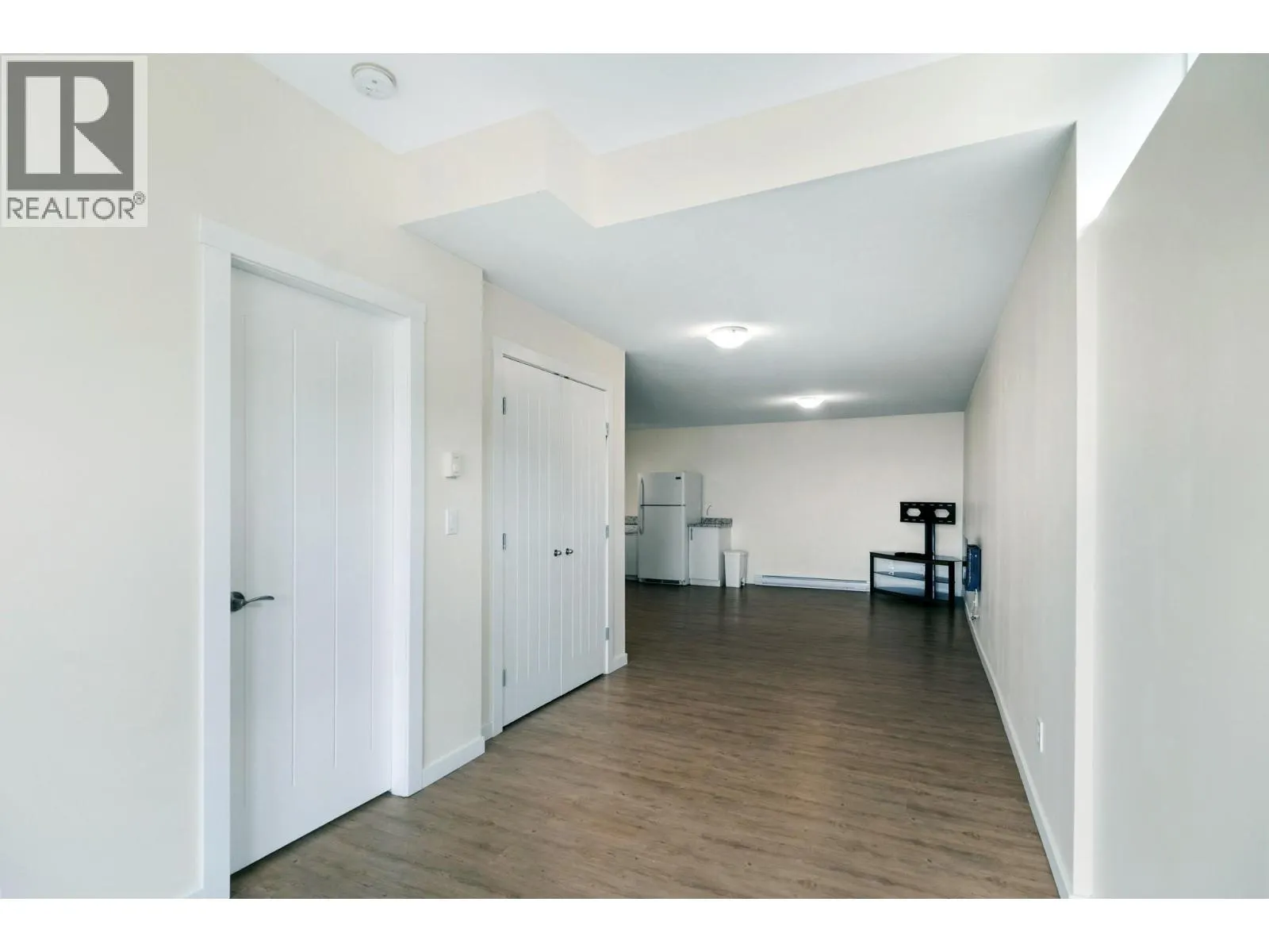 989 Mt Ida Lane