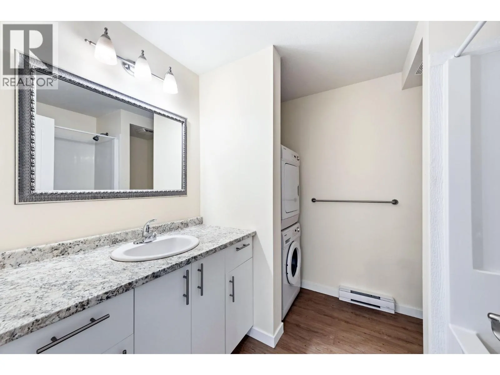 989 Mt Ida Lane