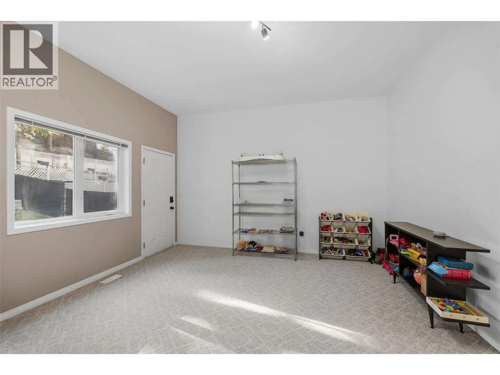 2109 Sunview Drive