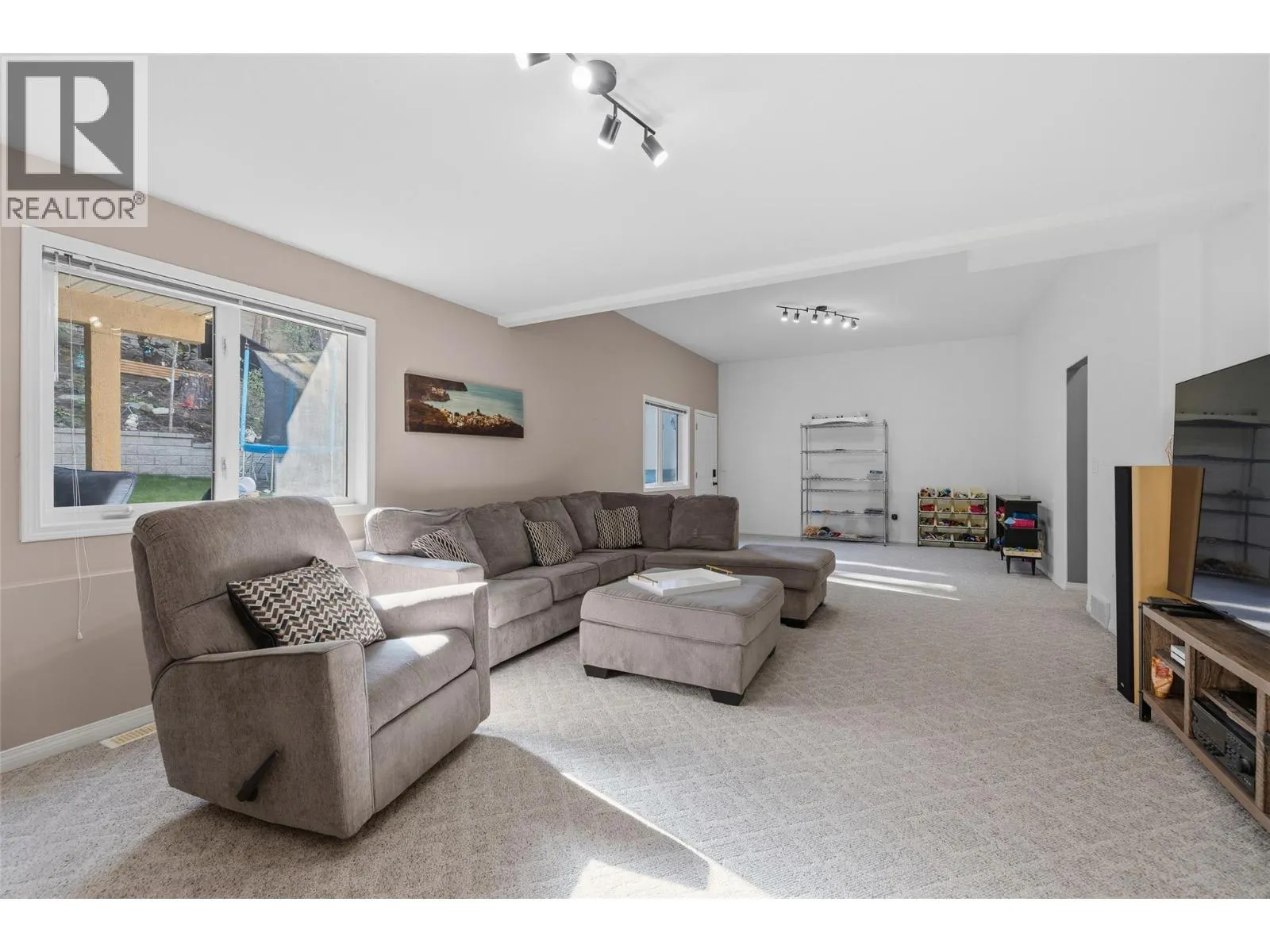2109 Sunview Drive