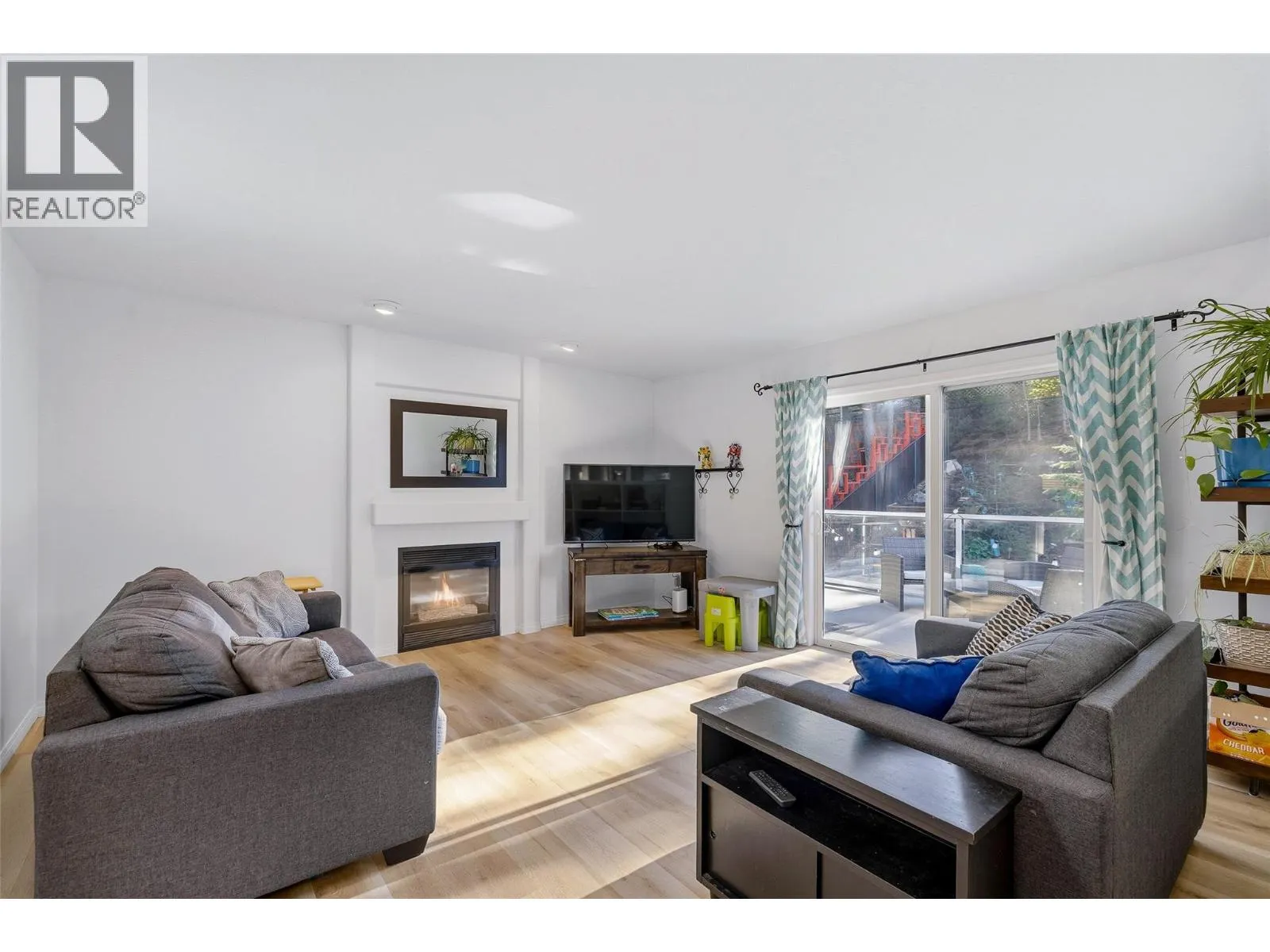 2109 Sunview Drive