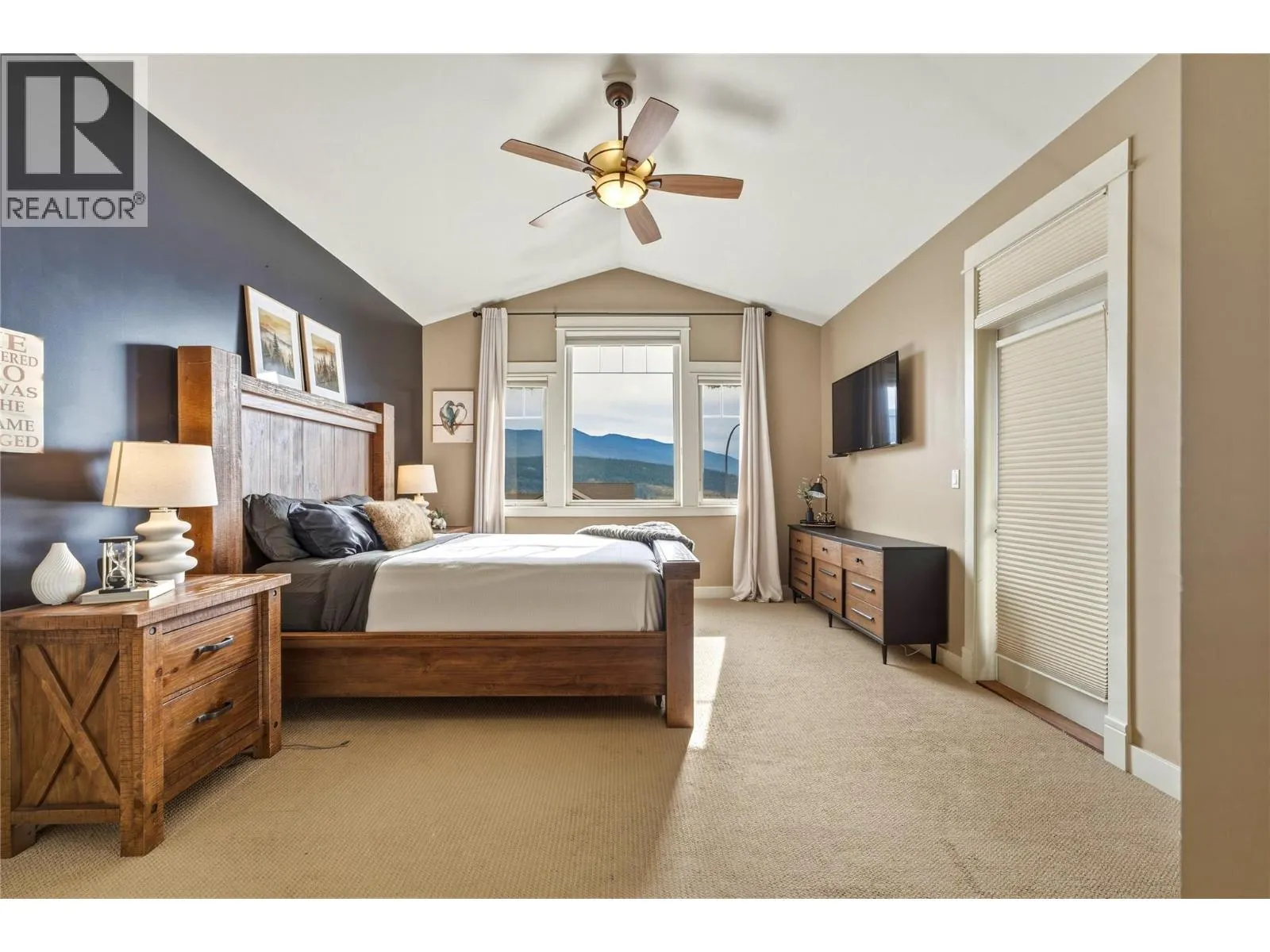 547 Mt. Tanner Place