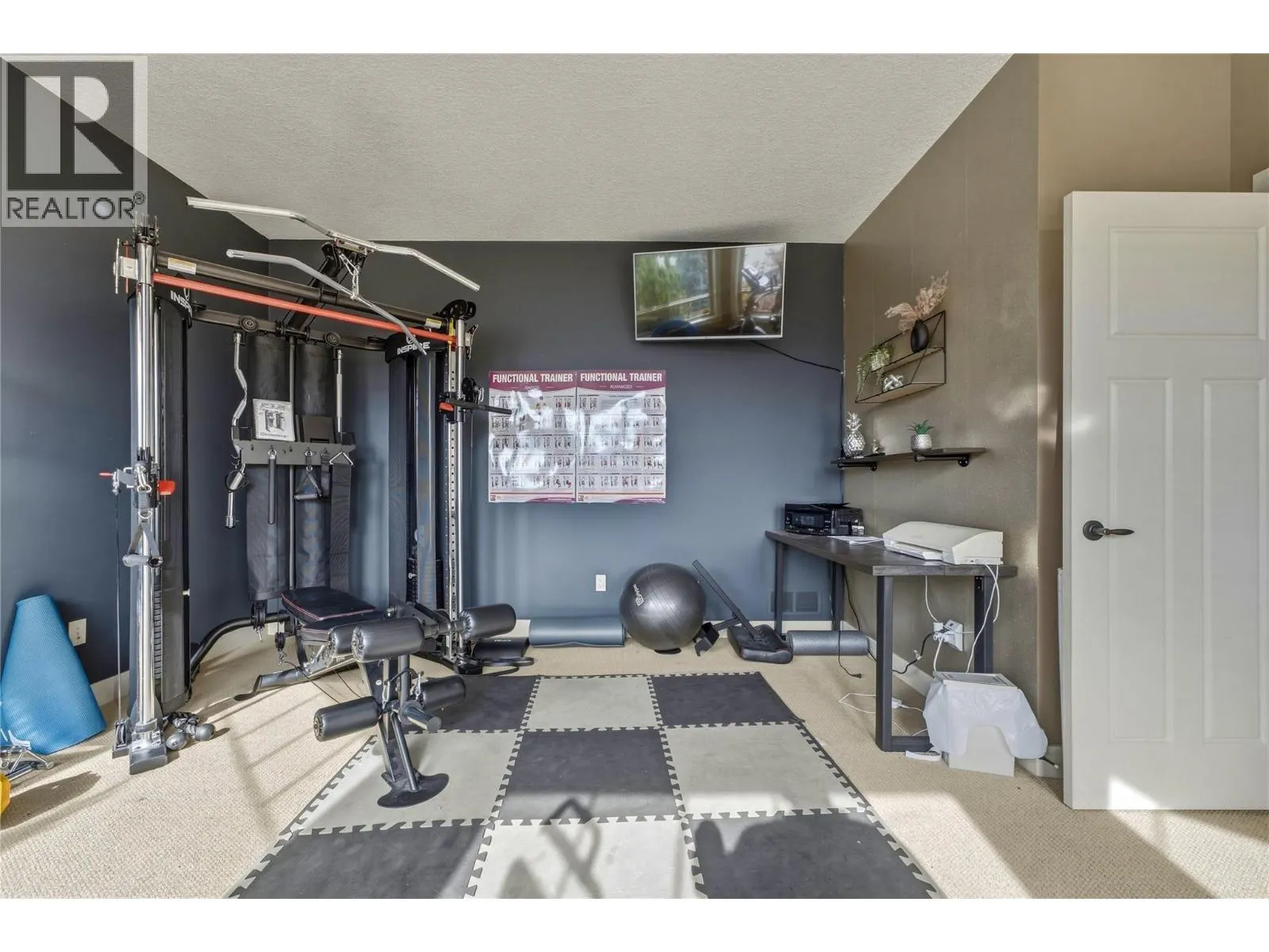 547 Mt. Tanner Place