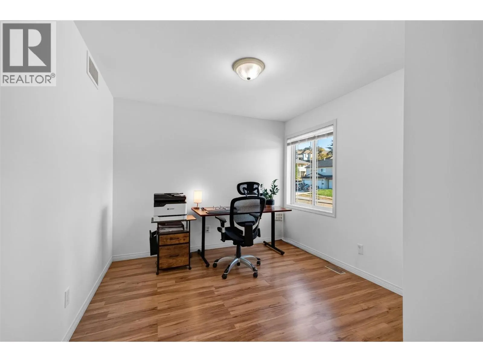 1380 Loseth Drive