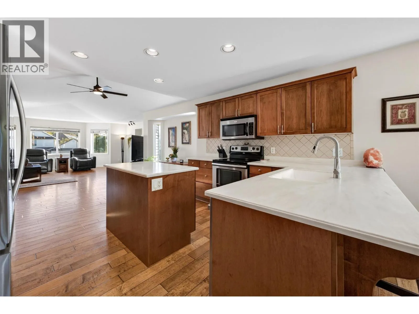 1380 Loseth Drive