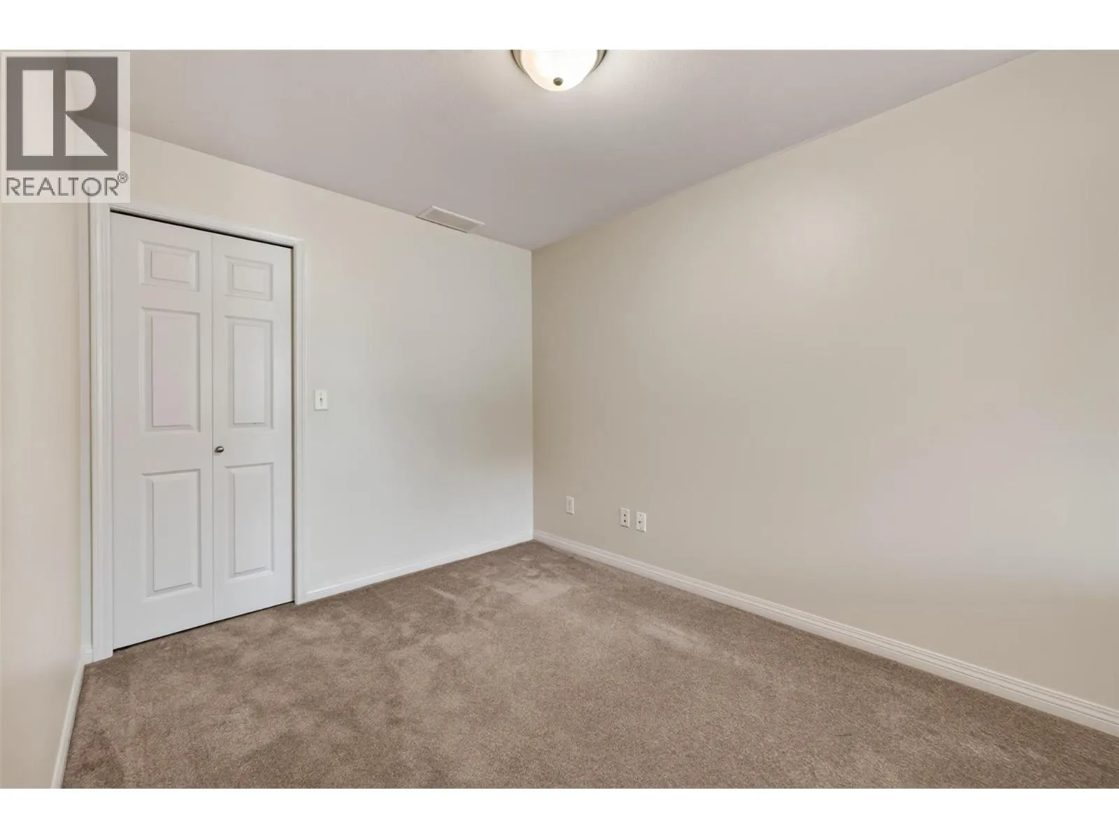 1380 Loseth Drive
