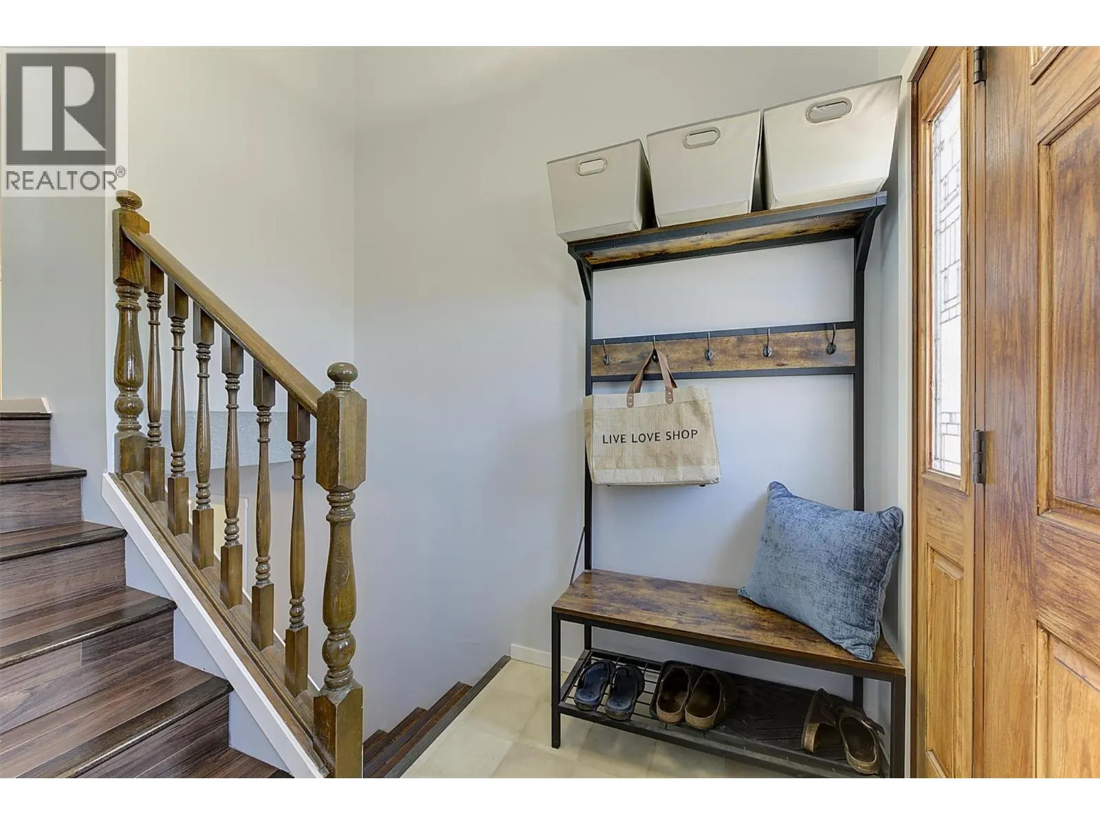 450 Holbrook Road W