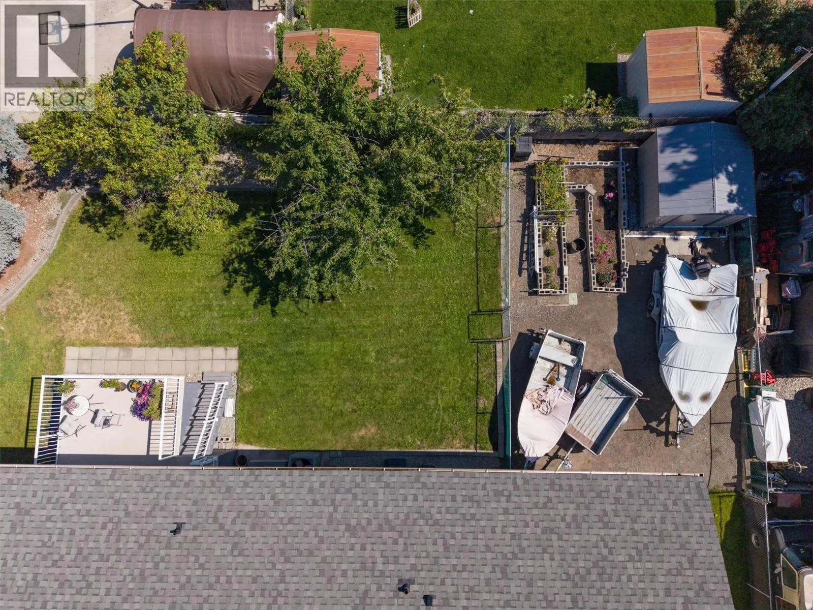 450 Holbrook Road W