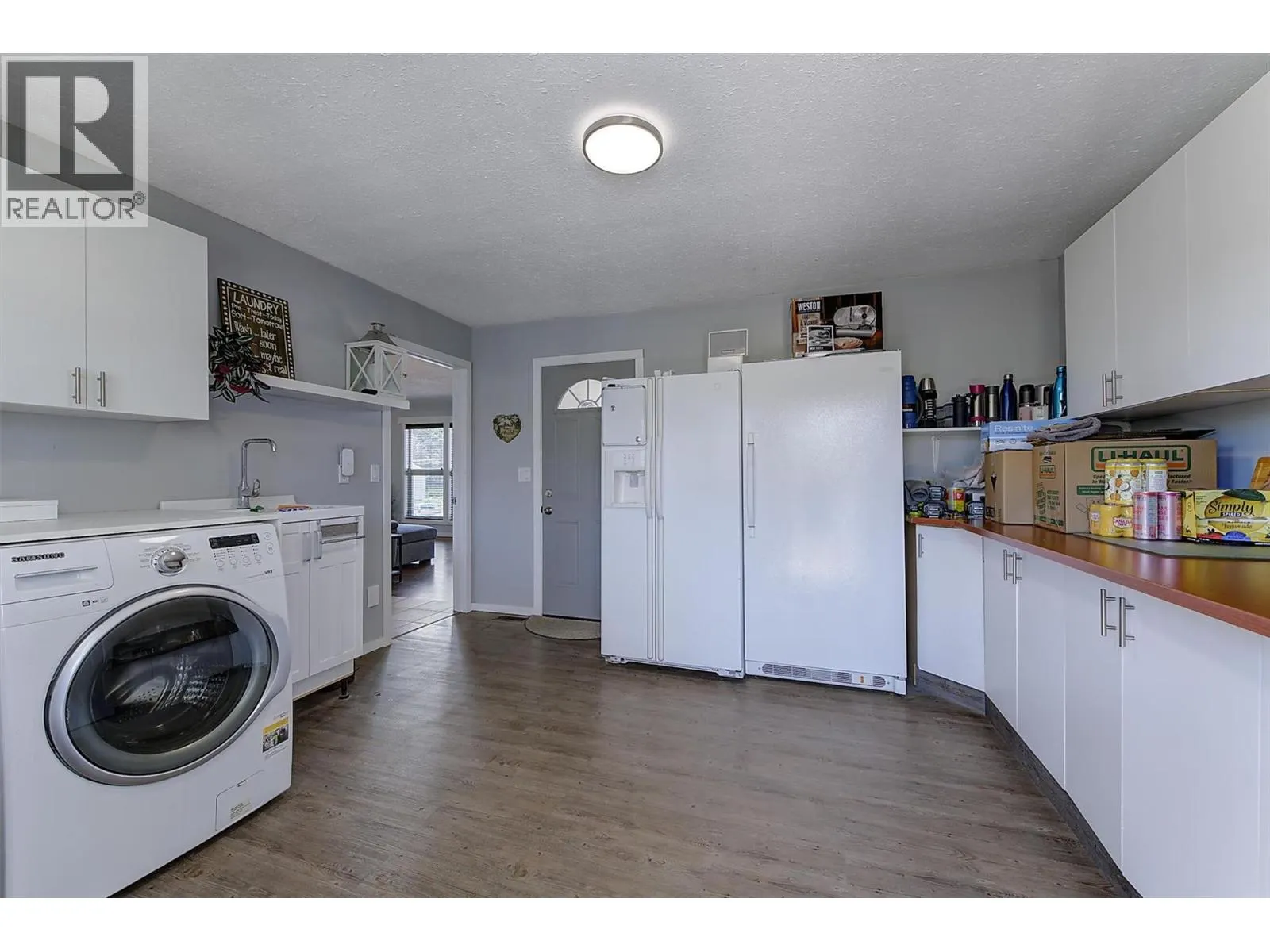 450 Holbrook Road W