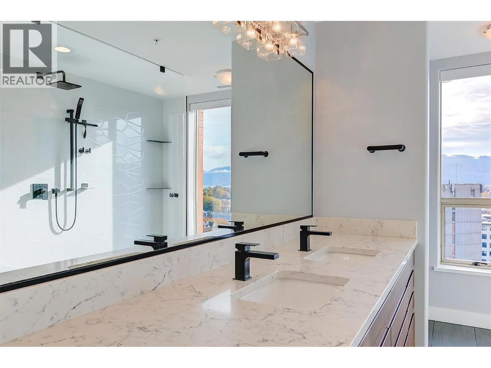 1160 Bernard Avenue Unit# 1209
